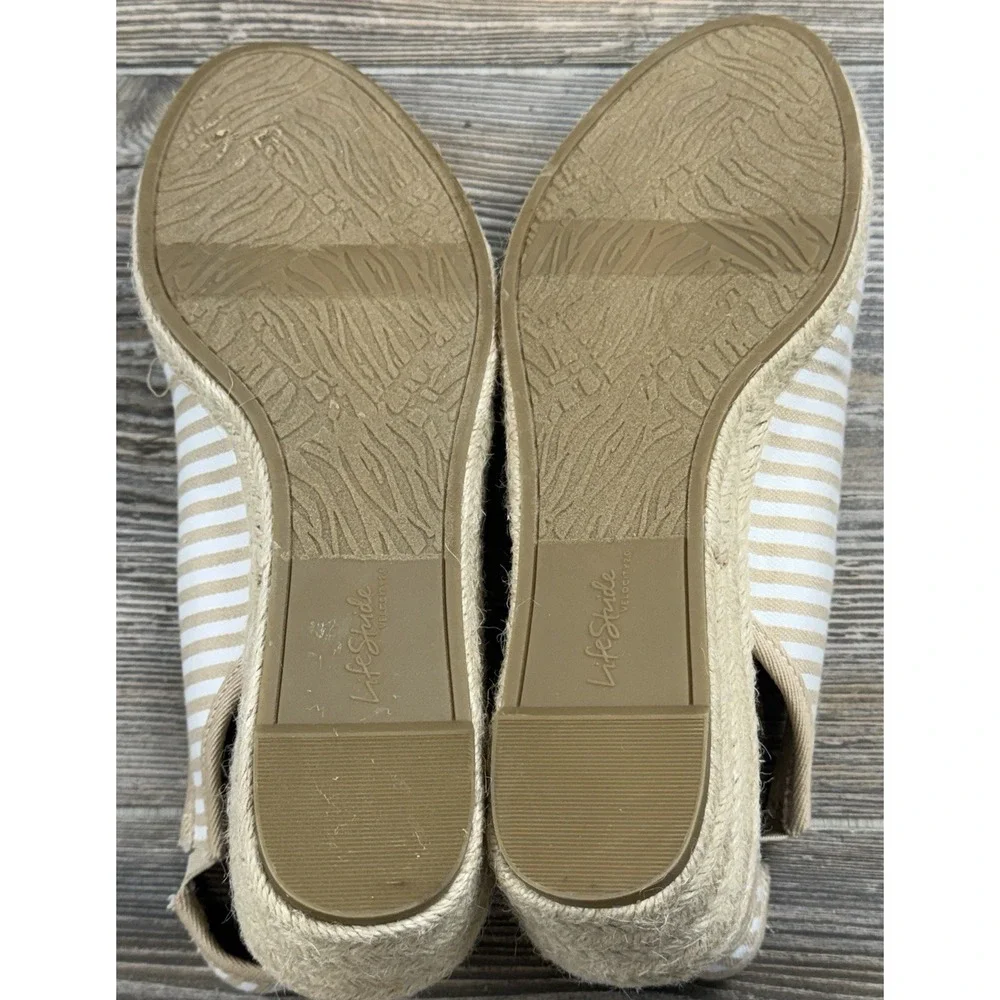 LifeStride Women's Kayden Wedge Sandal Womens Size 9W (Wide) Beige/ White Stripe